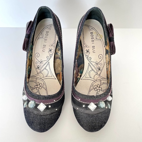 Bobbi Blu | Women's Delicate Blue Denim Pumps Bow Gems Detail Block Heel | sz 8 - Picture 5 of 8